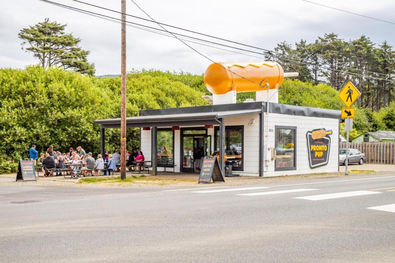 Blake House Rockaway Beach Esterno foto