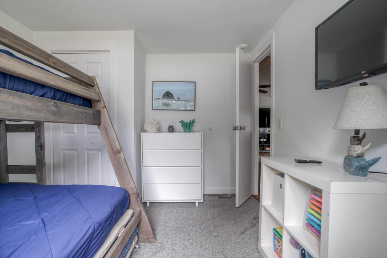 Blake House Rockaway Beach Esterno foto